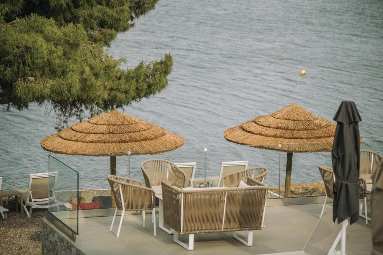 Trizonia Bay Hotel Exterior foto