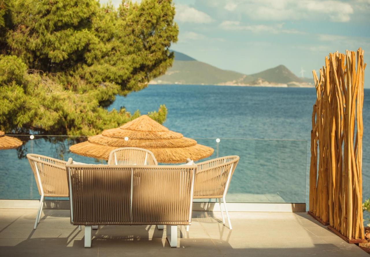 Trizonia Bay Hotel Exterior foto